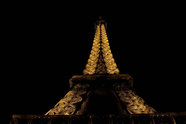 Oświetlona Wieża Paris Eiffel — Zdjęcie stockowe