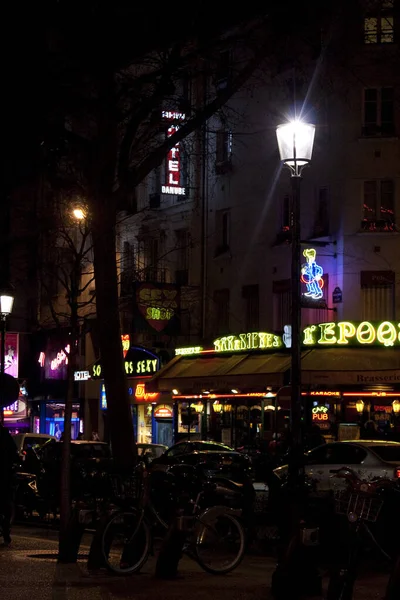 巴黎城市的街景 — 图库照片