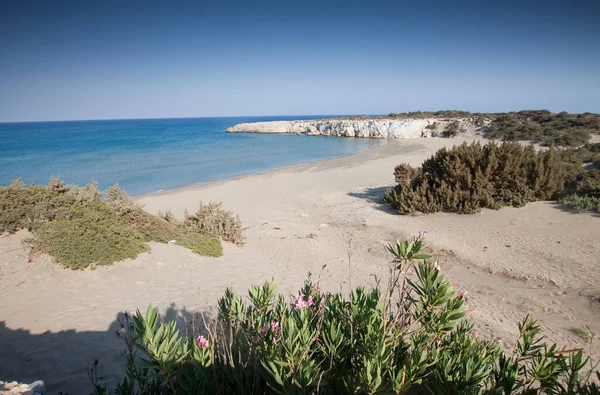 Felsstrand Mit Meer — Stockfoto