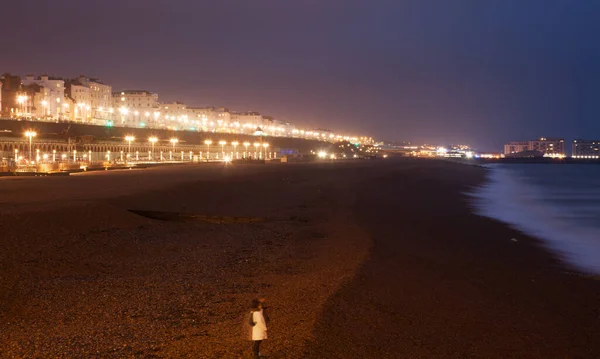 Denizden Şehrin Gece Manzarası — Stok fotoğraf