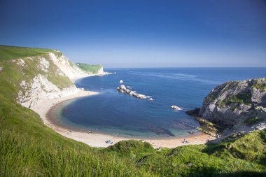 İngiltere, Dorset 'in Jurassic Sahili' nde güzel, gizli bir sahil.