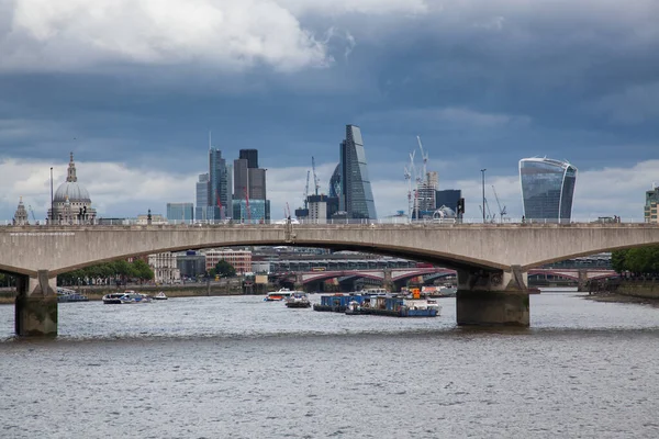 London May 2016 View South London London Bridge Shard Skyscraper — Stock Photo, Image