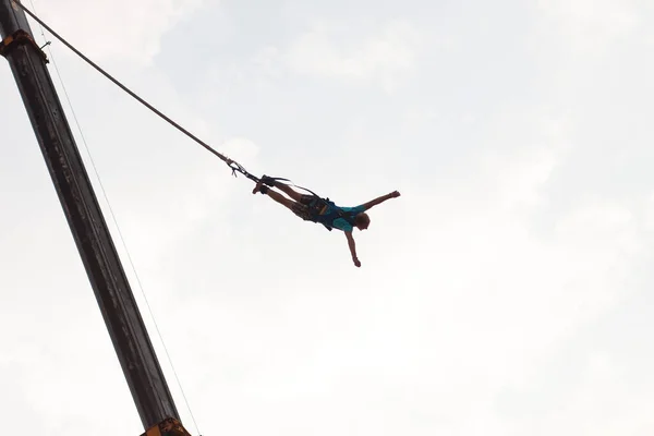 Man Jumping Rope — Stock Photo, Image