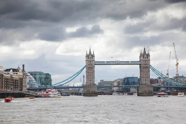 London Μαΐου Ουρανοξύστης Λονδίνου Tower Bridge Και Shard Skyscraper Από — Φωτογραφία Αρχείου