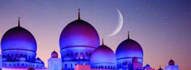 Ramazan Kareem geçmişi. Şeyh Zayed Hilal aylı ve yıldızlı büyük cami, Abu Dabi