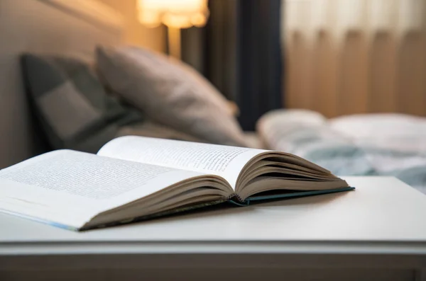 Cozy Bedroom Detail Focus Open Book — Stock Photo, Image