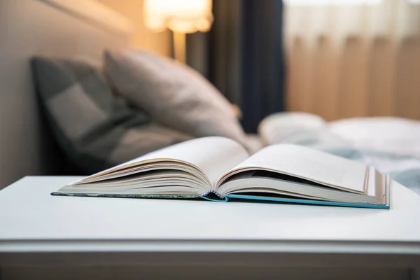 Cozy Bedroom Detail Focus Open Book — Stock Photo, Image