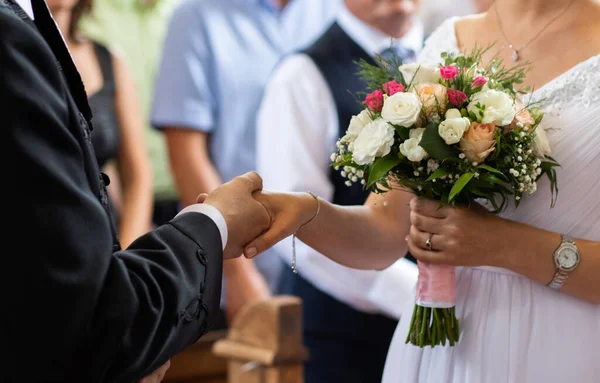 Bruiloft Achtergrond Paar Vasthouden Handen — Stockfoto