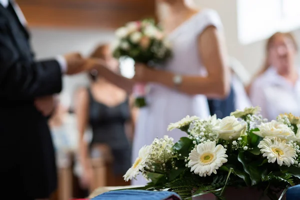 Casamento Fundo Casal Mãos Dadas — Fotografia de Stock