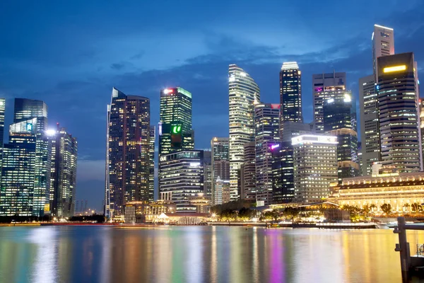 Singapur Singapur Marzo 2019 Skyline Singapore Marina Bay Por Noche —  Fotos de Stock