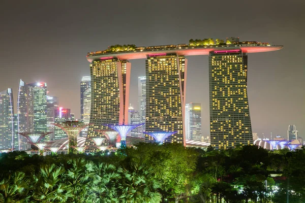 シンガポール シンガポール 2019年3月 活気に満ちたシンガポールのスカイライン夜 — ストック写真