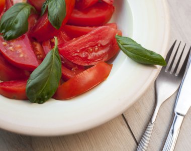 Taze domates salatası. 