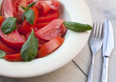 Taze domates salatası. 