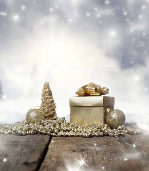 Ozdoby świąteczne i zimowe krajobraz — Zdjęcie stockowe