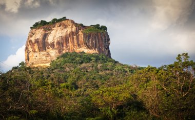 Sigiriya aslan kaya Kalesi sri Lanka