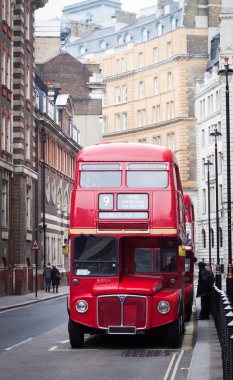 eski kırmızı Londra otobüs