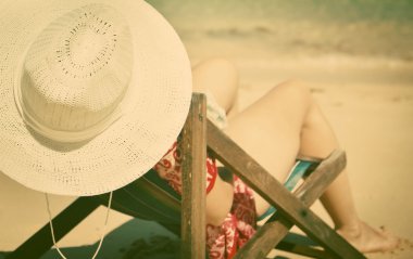 Egzotik plaj tatil arka plan beyaz nefretle plaj sandalyesi ile