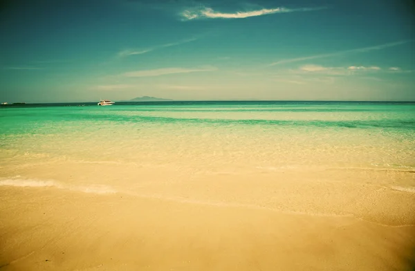 Unberührter tropischer Strand, Thailand — Stockfoto