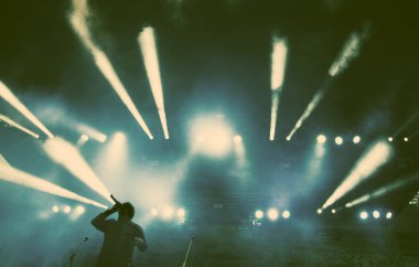 Sahne ışıkları - retro tarzı fotoğraf