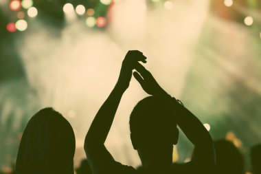  Kalabalık konser - retro tarzı fotoğraf