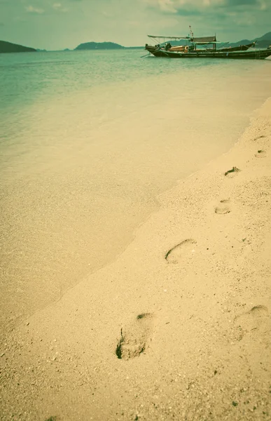 Hermosa playa tropical, Tailandia - postal de estilo retro —  Fotos de Stock