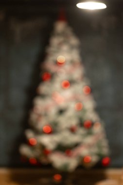 Bayram geçmişi için bulanık Noel ağacı