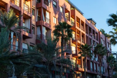 MARRAKESH, FOCCO - 4 ARALIK 2025: Marakeş 'te apartman blokları