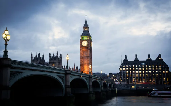 Big Ben Clock Tower e la casa del Parlamento nella città di Westminster , — Foto Stock