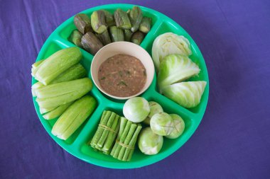 sebze ile Tay biber sause plaka üzerinde