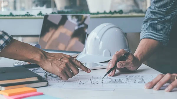 Arquiteto Engenheiro Design Trabalhando Conceito Planejamento Plantas Conceito Construção — Fotografia de Stock