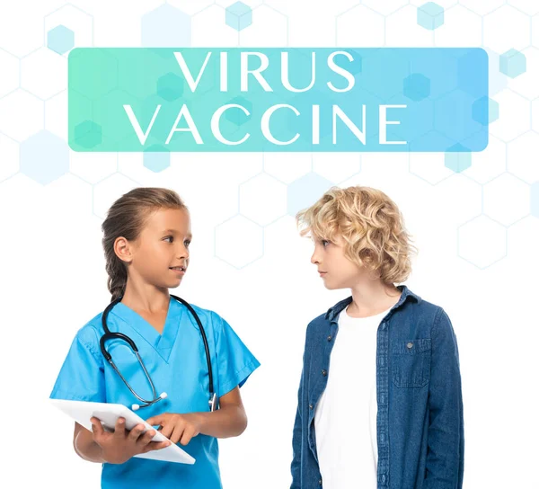 Kid Costume Doctor Using Digital Tablet Curly Boy Virus Vaccine — Stock Photo, Image