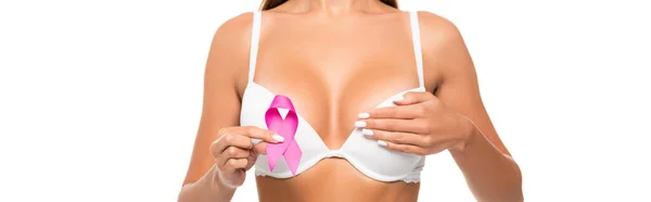 Göğüs Kanseri Kurdelesi Taşıyan Sütyenli Genç Bir Kadının Beyaz Pankartta — Stok fotoğraf