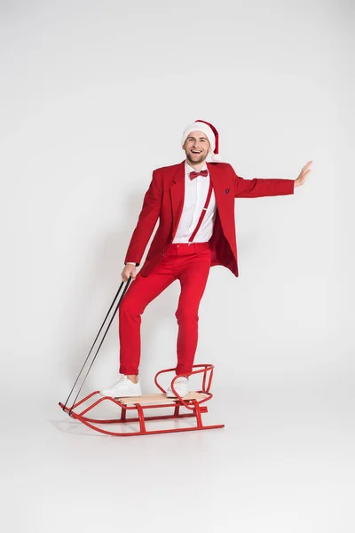 Smiling Man Santa Hat Red Suit Looking Camera While Standing — Stock Photo, Image