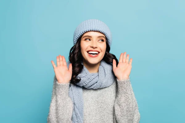Cheerful Brunette Woman Hat Scarf Showing Palms While Looking Away — Stock Photo, Image
