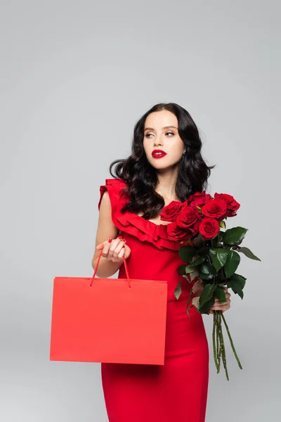 Brunette Woman Holding Shopping Bag Roses Isolated Grey — Stock Photo, Image