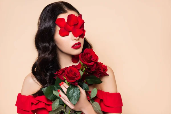 Young Brunette Woman Petals Face Holding Red Roses Isolated Pink — Stock Photo, Image