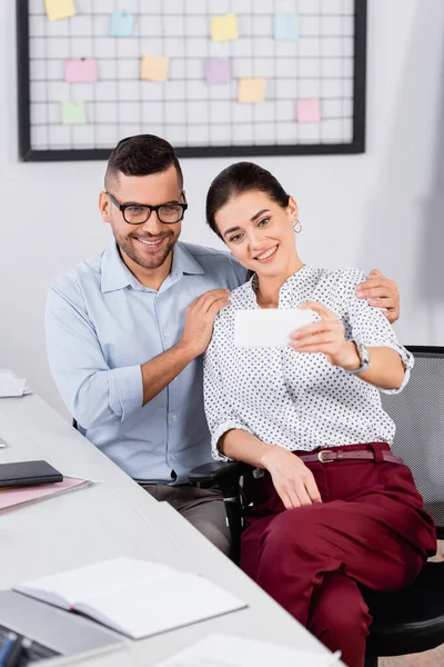 Happy Businesswoman Taking Selfie Coworker Glasses — Stock Photo, Image