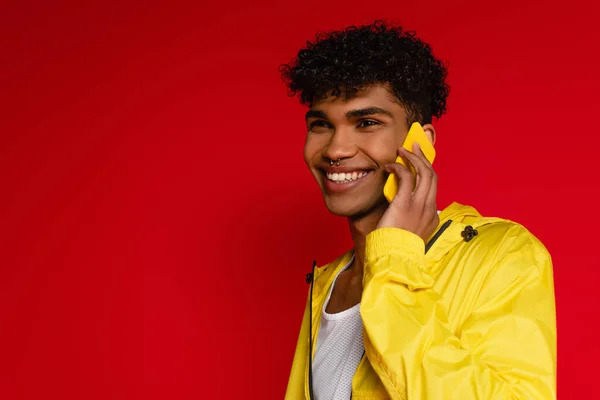 Happy African American Man Jacket Talking Smartphone Red — Stock Photo, Image