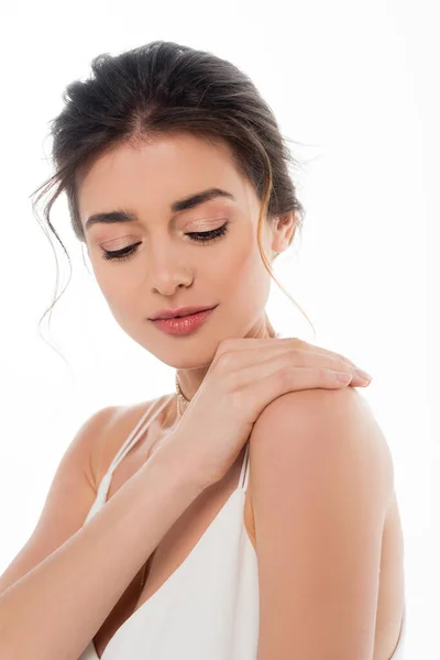 Joven Prometida Con Maquillaje Natural Tocando Hombro Aislado Blanco —  Fotos de Stock