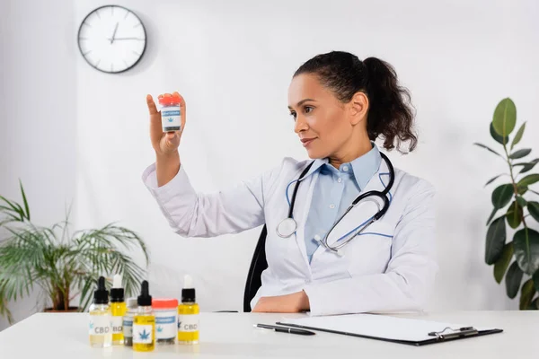 Brunette African American Doctor Stethoscope Looking Bottle Medical Cannabis Lettering — Stock Photo, Image