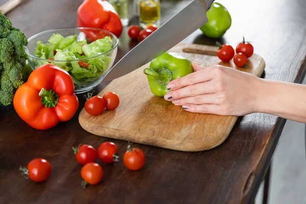 Partial View Woman Cutting Fresh Bell Pepper Wooden Chopping Board — Stock Photo, Image