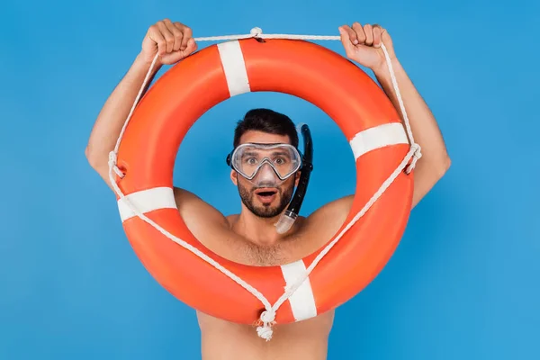 Excited Man Swimming Goggles Holding Life Buoy Isolated Blue — Stock Photo, Image