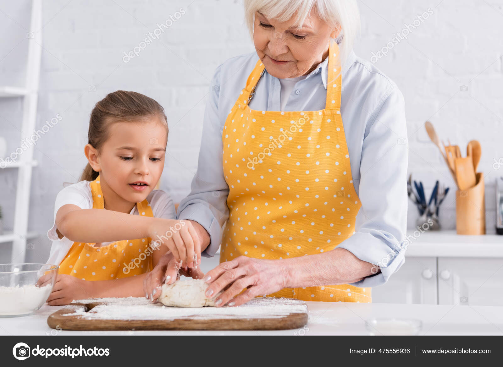 おばあちゃん写真素材 ロイヤリティフリーおばあちゃん画像 Depositphotos