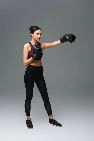 Full Length View Young Sportswoman Boxing Grey Background — 스톡 사진