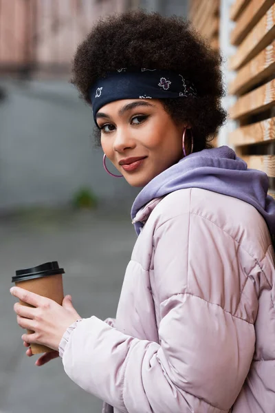 Pretty African American Woman Jacket Holding Coffee Outdoors — Stock Photo, Image