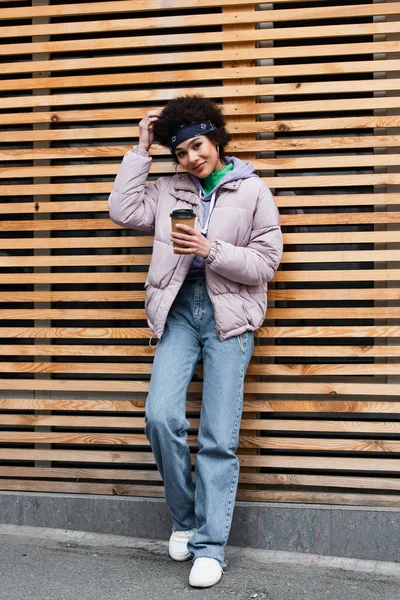 Smiling African American Woman Holding Coffee Wooden Fence — Stock Photo, Image