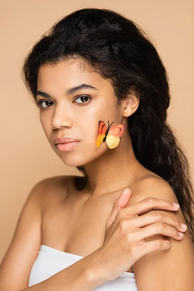 Pretty African American Woman Bare Shoulders Decorative Butterflies Face Looking — Stock Photo, Image