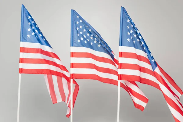 Rood Blauw Amerikaanse Vlaggen Met Sterren Strepen Geïsoleerd Grijs — Stockfoto