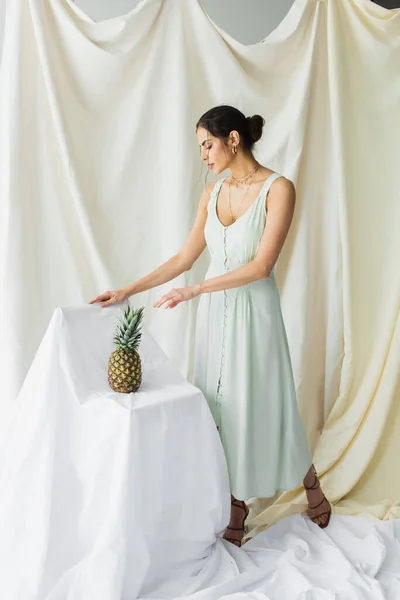 Full Length Brunette Woman Dress Posing Ripe Pineapple White — Stock Photo, Image