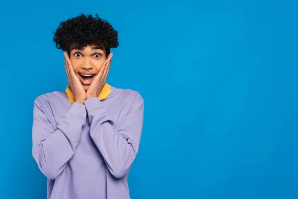 Amazed African American Man Touching Face While Looking Camera Isolated — Stock Photo, Image